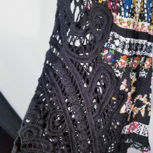 Millau pattern multicolor long sleeves romper.  XS - Picture 8 of 12